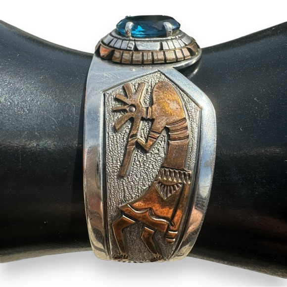 Leo James Vintage Native American Navajo Gold Kokopelli Sterling Silver Bracelet - Picture 8 of 15